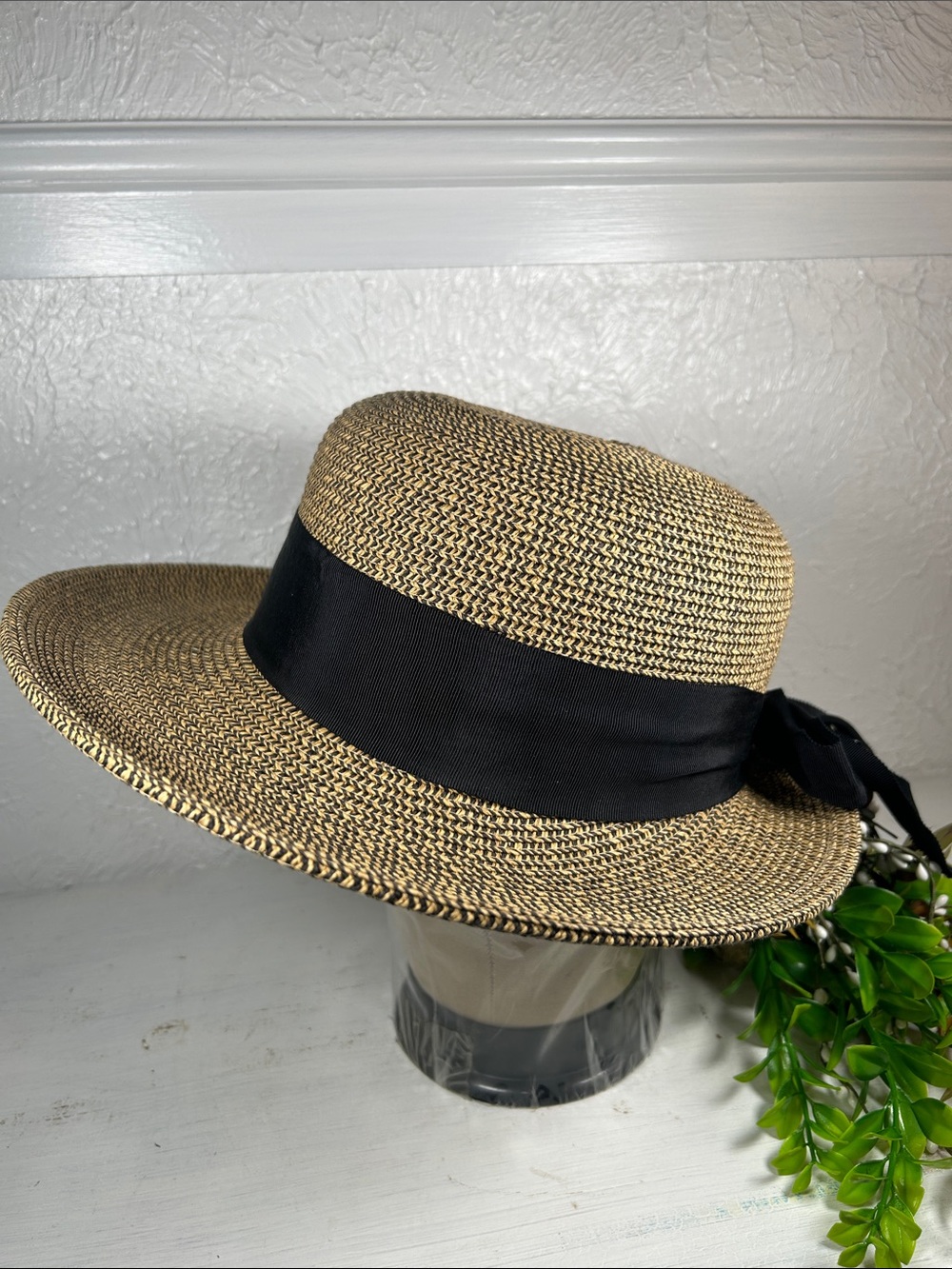 Coolibar “ Clara” Sun Hat Wide Brim Straw Sun Hat with Black Band UPF 50+ - Picture 4 of 14